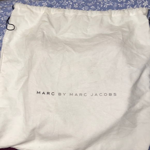 Creamy orange purse — Marc by Marc Jacobs - Picture 1 of 5